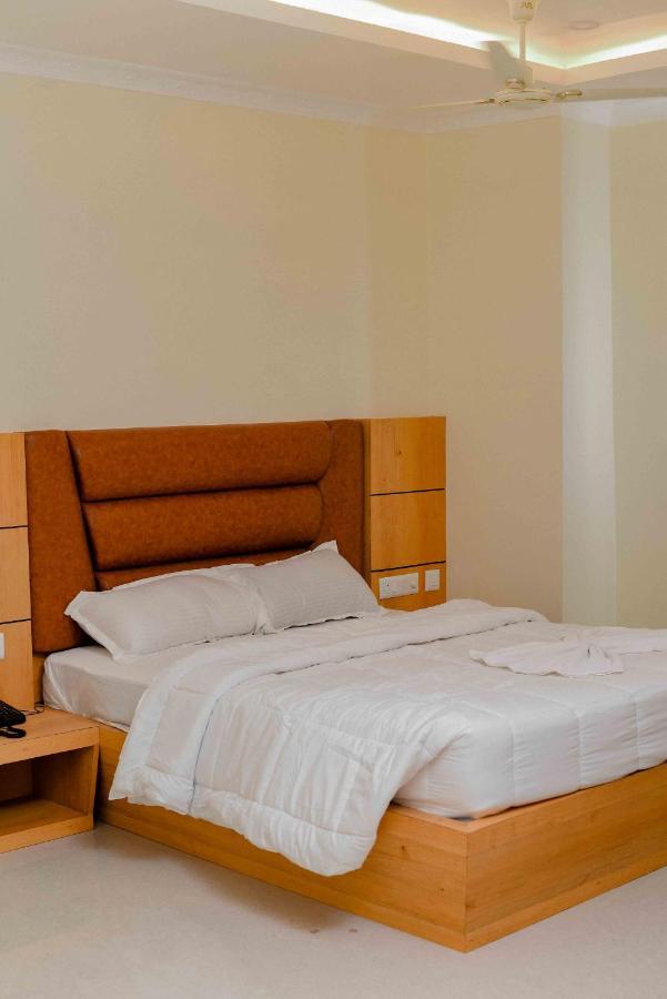 Hotel Grand Lotus Dimāpur 외부 사진